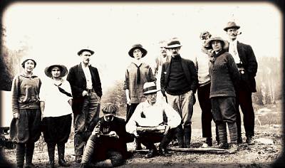 BCMC group in the Garibaldi area, taken 1914