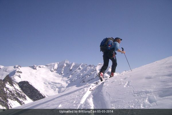 _Martin Volken Skiing